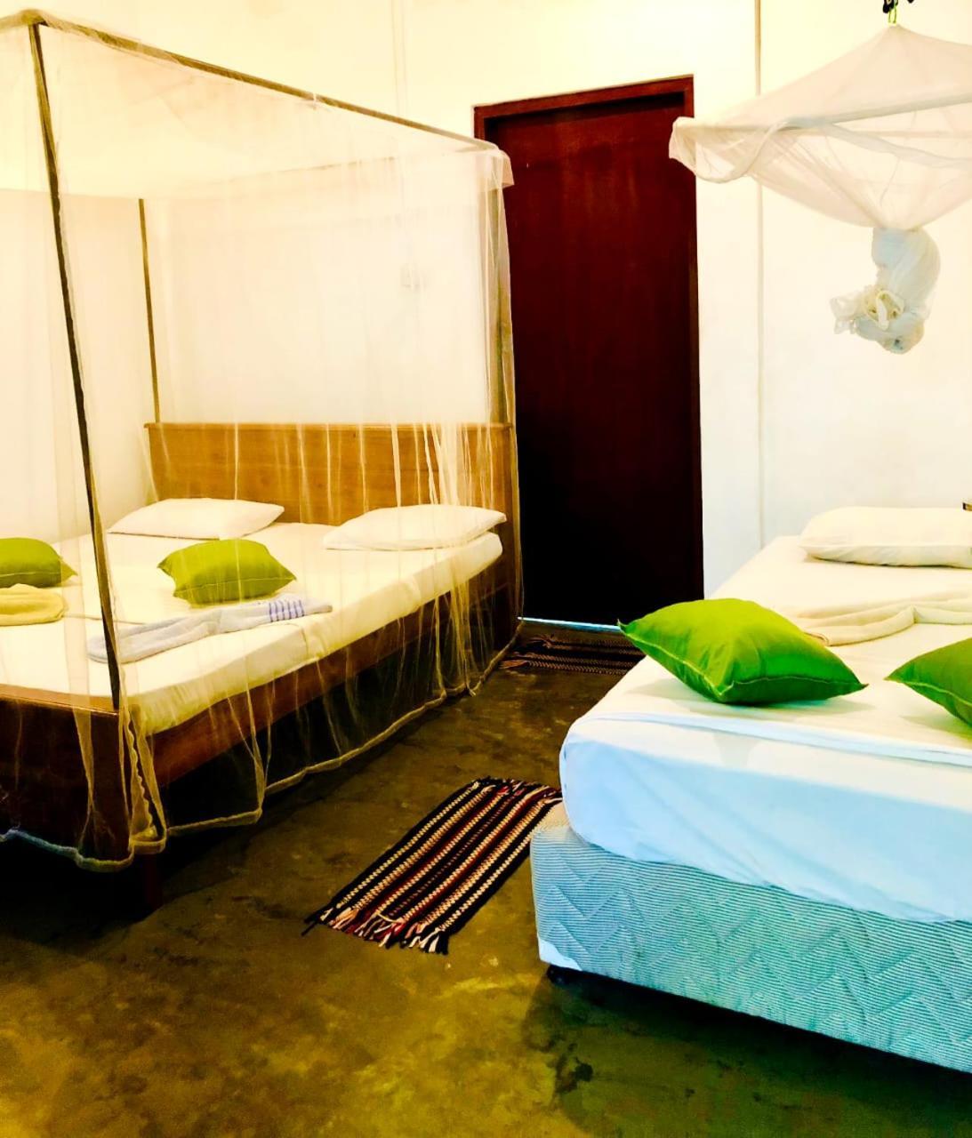 Lucky Sea Beach Hotel Tangalle Esterno foto